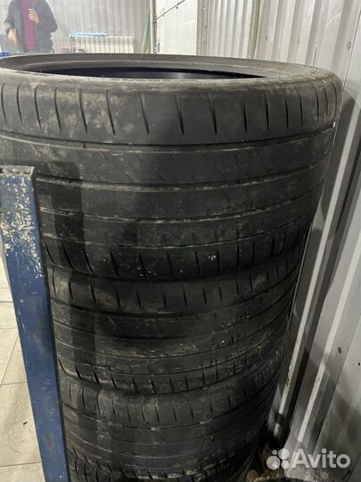 Michelin Pilot Sport 4 265/35 R20 Y