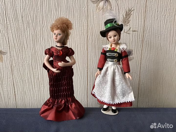 Куклы коллекционные, две штуки. Цена обсуждаема