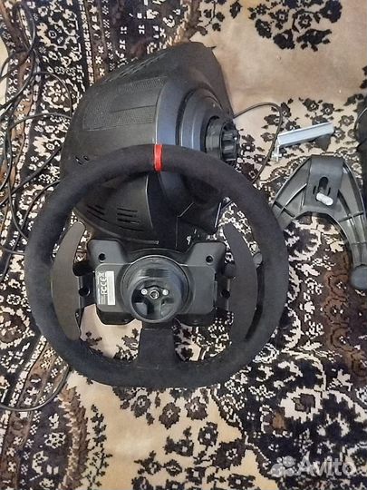 Thrustmaster T300 Ferrari Alcantara Edition