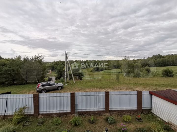 Дом 270 м² на участке 12 сот.