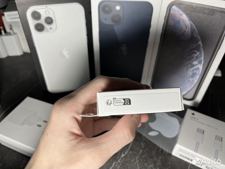 Оригинальный Кабель Apple Lightning на iPhone