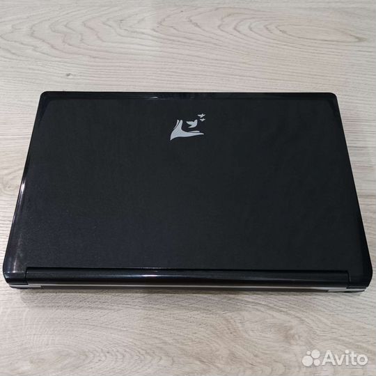 Ноутбук ICL i3/4 Гб/SSD 256 Гб/14