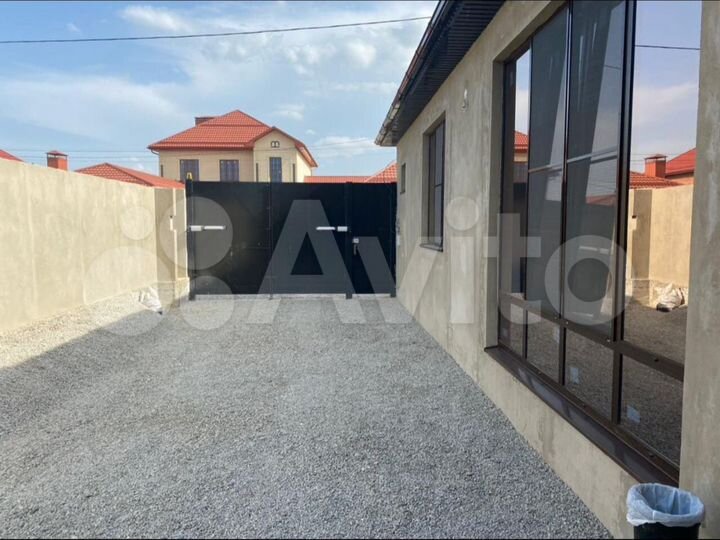 Дом 206 м² на участке 6 сот.