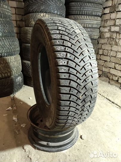 Michelin Latitude X-Ice North 265/65 R17