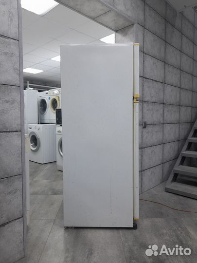 Холодильник Sharp SJ-42E-WH