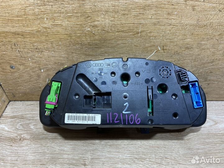 Панель приборов VW Passat B5 бензин 1121106
