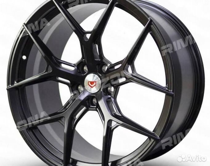 Кованый диск в стиле vossen R20 5x112