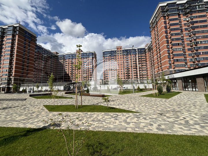 Торговое 78 м2 Самолет