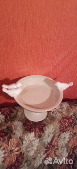 Ваза фруктовница конфетница на ножке