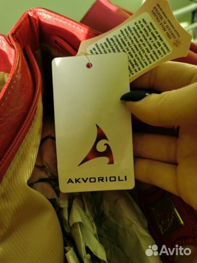 Продаю сумку akvorioli