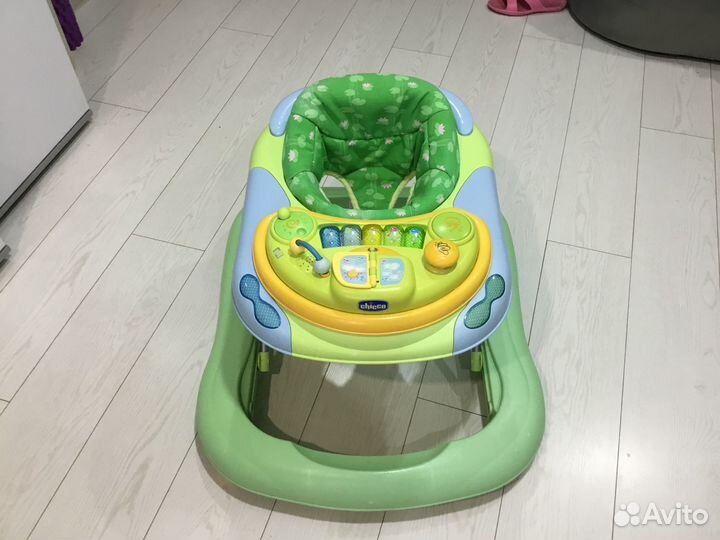 Ходунки детские Chicco