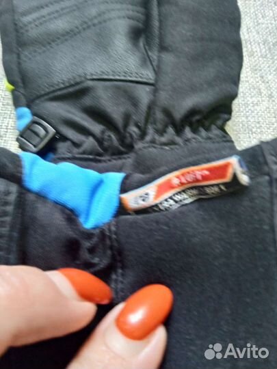 Перчатки новые Reusch