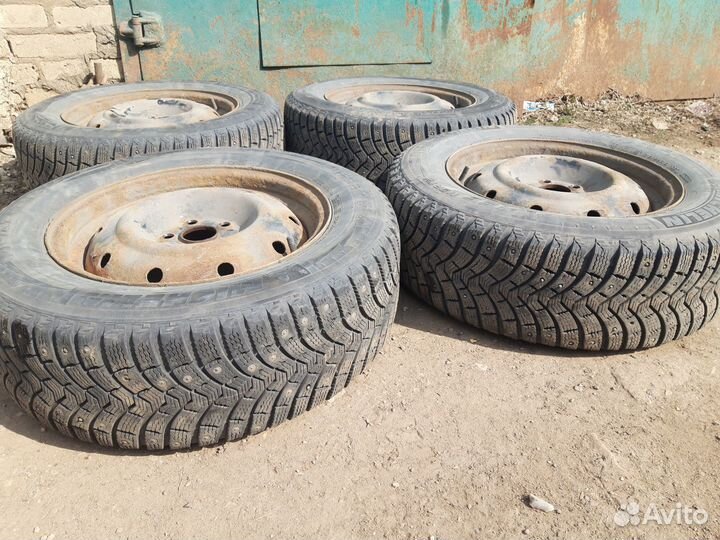 Автомобильные зимние колеса R16 бу