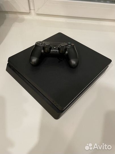 Sony PS4(+6 игр)