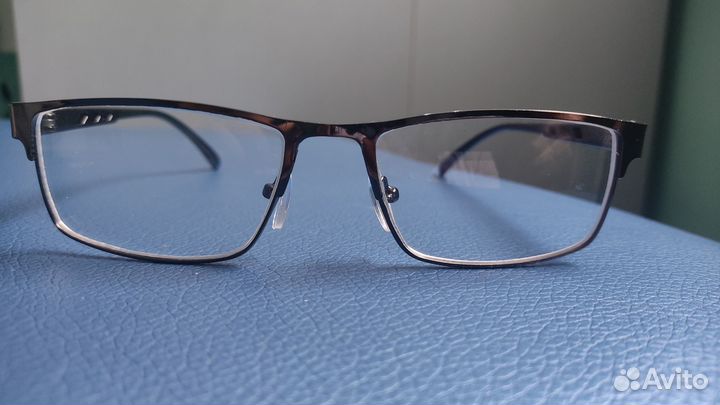 Очки -1,5 OU, межцентровое 70 мм