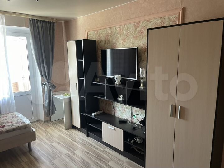 1-к. квартира, 38 м², 8/10 эт.