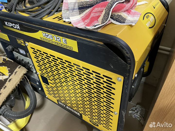 Бензогенератор