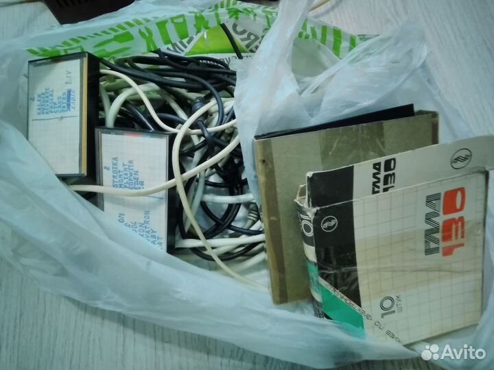 Ретро ноут TravelMate 4 компьютерное прошлого века