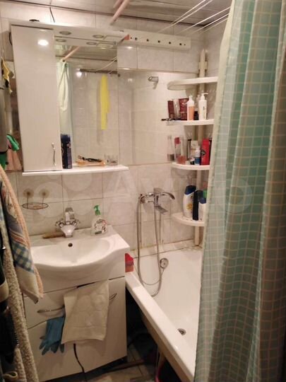 Комната 14 м² в 3-к., 3/9 эт.