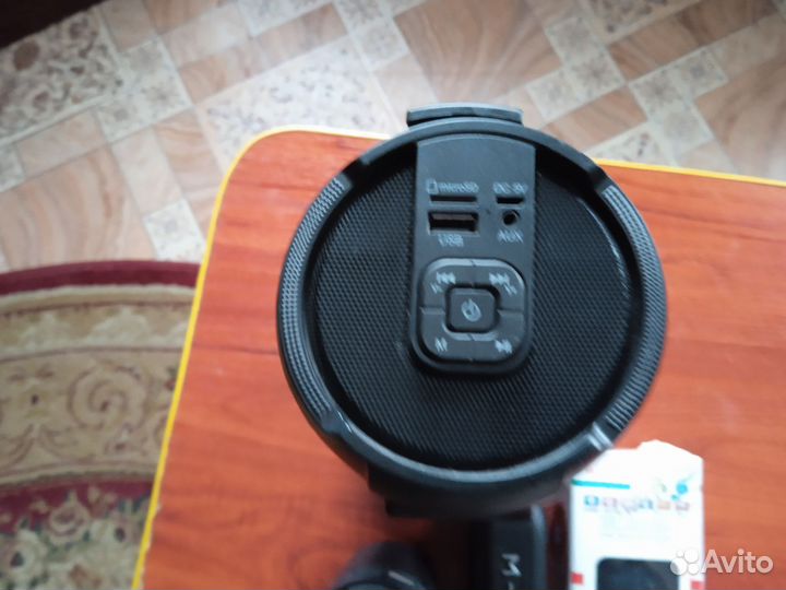 Блютуз колонка