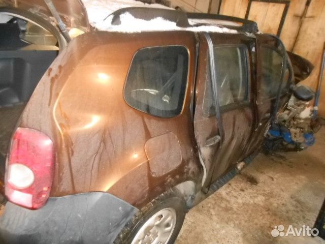 Детали кузова рено дастер 4х4. В. Кузов рено дастер в разборе. Renault duster 2012 битый. Дастер рестайлинг после дтп.
