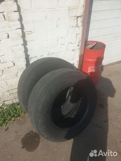 Bridgestone Desert Dueler 265/65 R17