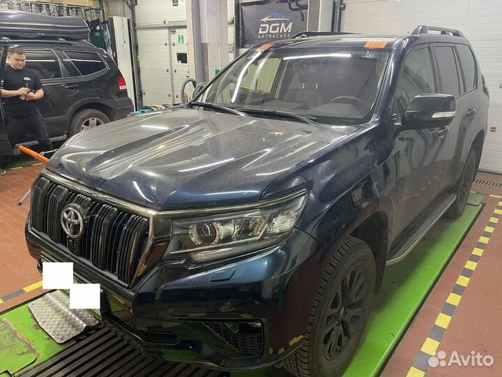 Лобовое стекло Toyota Prado 150