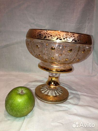 Ваза для фруктов, конфет и т.д