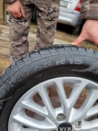 Комплект Литые диски шины r 15 Киа рио