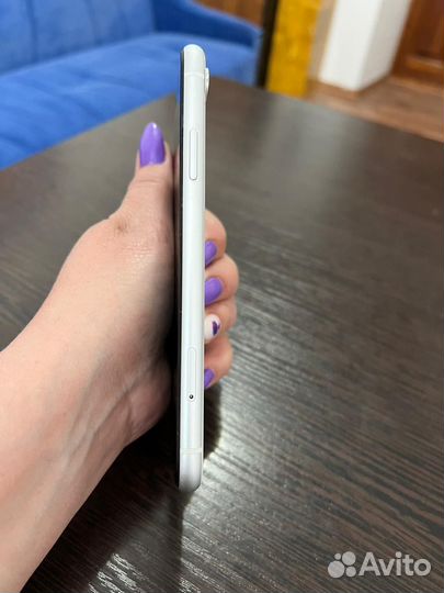 iPhone Xr, 128 ГБ