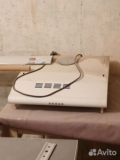 Плита газовая и вытяжка