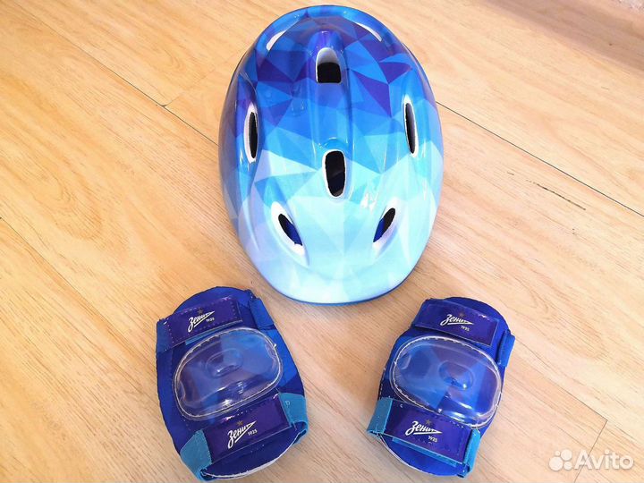 Велошлем с защитами