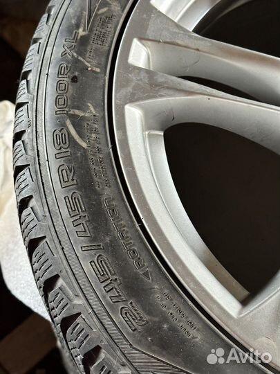 Nokian Tyres Hakkapeliitta 10p SUV 245/45 R18