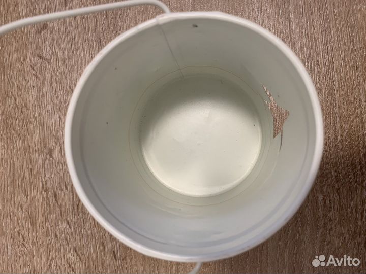 Подсвечники жестяные с ручками