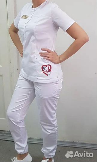 Медицинский костюм