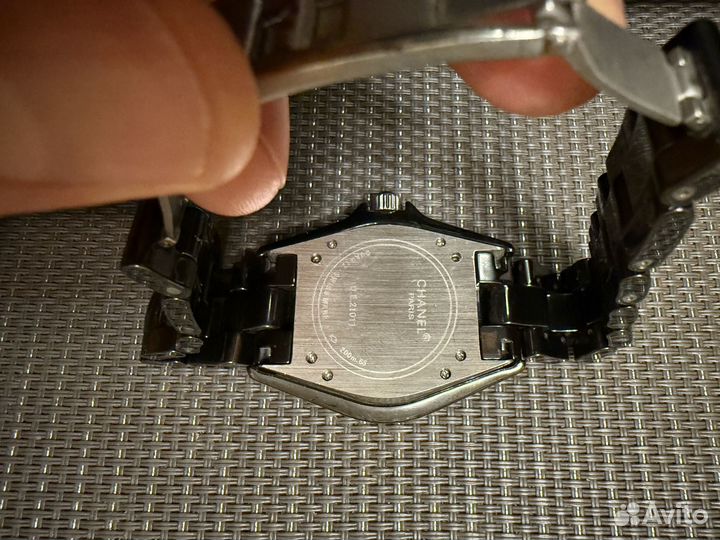 Часы chanel женские j12