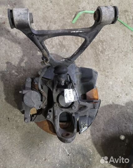 Ступица передняя левая mazda rx-8