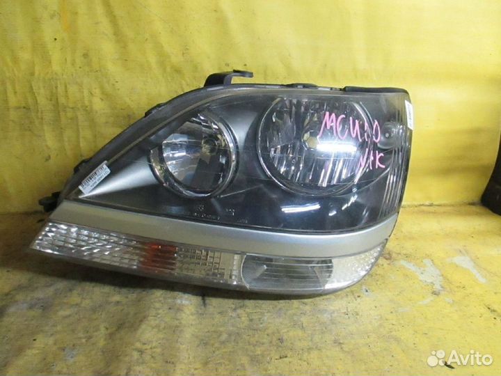 Фары Toyota Harrier MCU10W ксенон