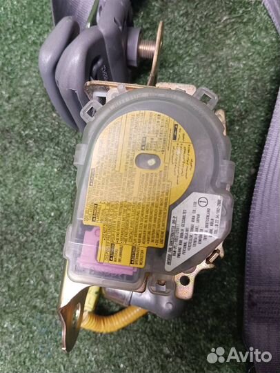 Ремень безопасности передний правый Toyota RAV4 A