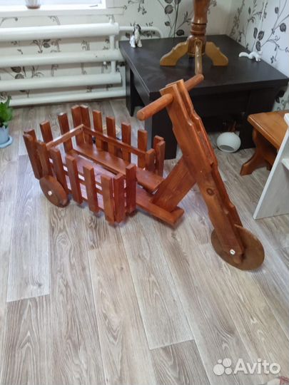 Подставка для цветов