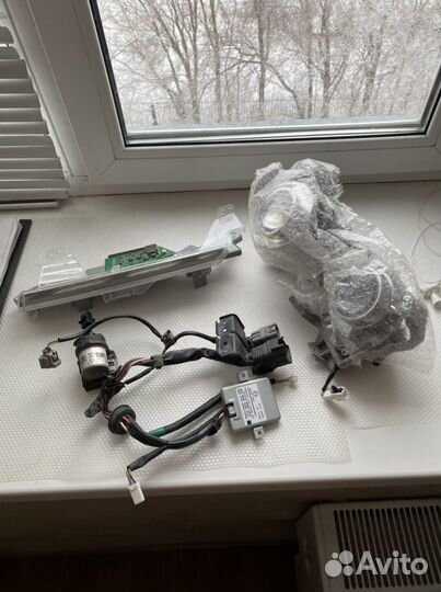 Фара Toyota land cruiser 200 2016 год