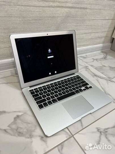 Macbook air 13 mid 2012