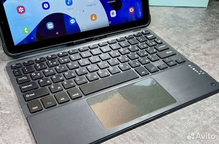 Планшет umiio