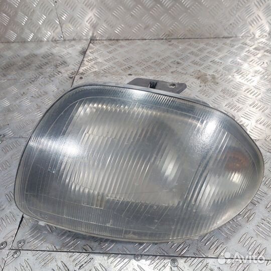 Фара передняя левая Renault Clio седан K7J700 2002