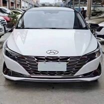 Hyundai Elantra 1.5 CVT, 2022, 26 000 км, с пробегом, цена 1 490 000 руб.