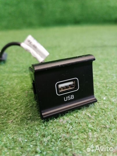 USB Kia Stinger CK G4KL 2022