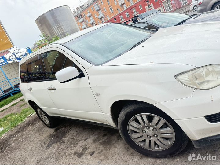 Mitsubishi Airtrek автомобили