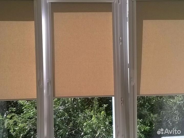 Рулонные шторы уни 1 блэкаут 70*140