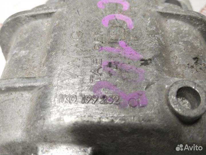 Подушка двигателя Volkswagen Passat Cc седан BWS