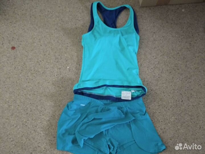 Одежда для спорта женская